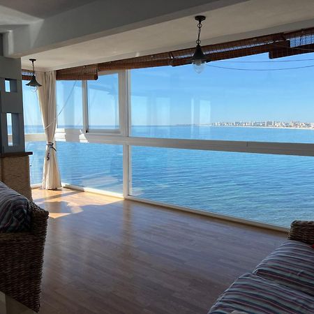Sobre Las Olas Del Mar El Campello Esterno foto